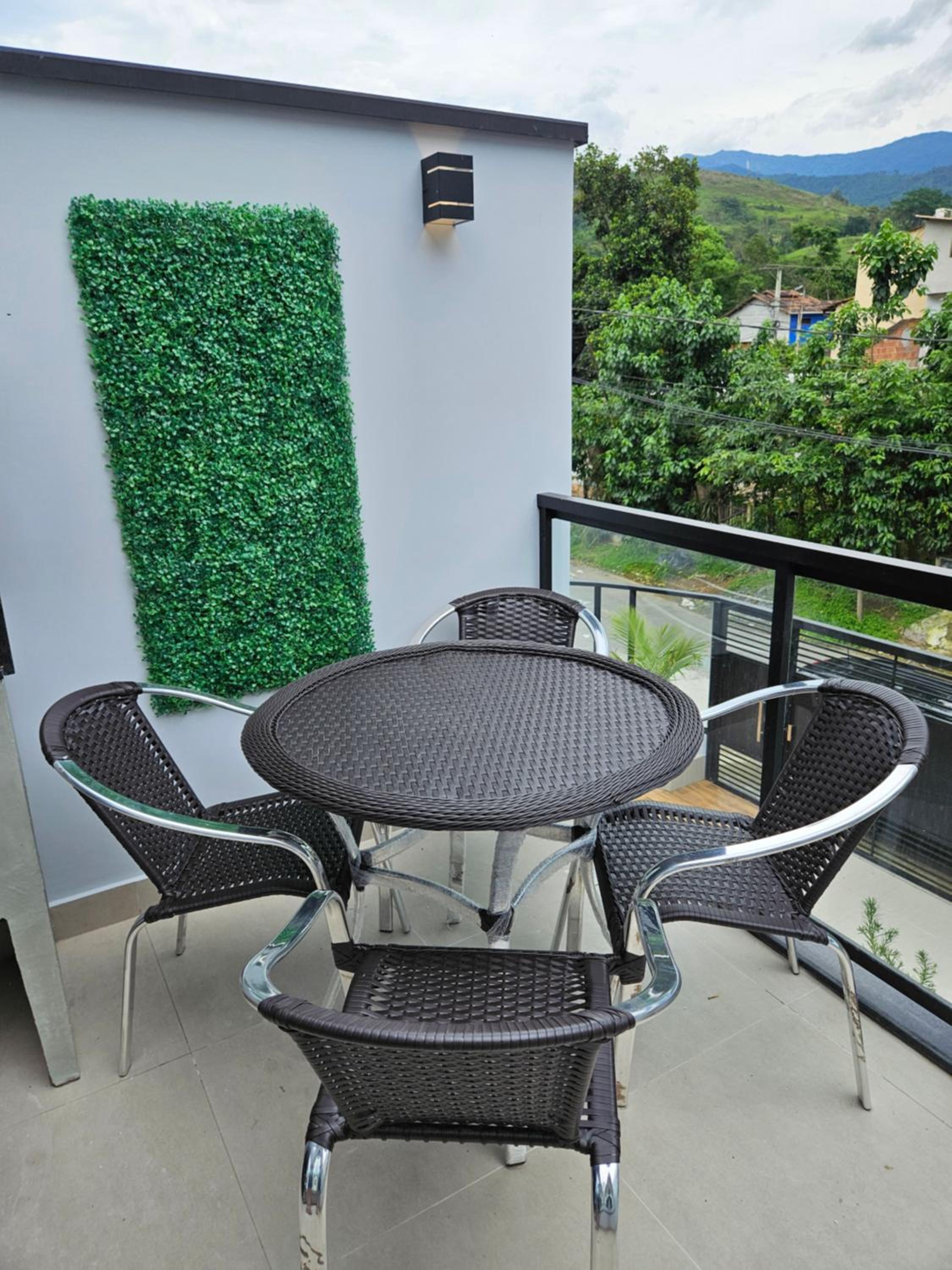 Villa da Serra 2 - Casa com piscinas privativas vidro