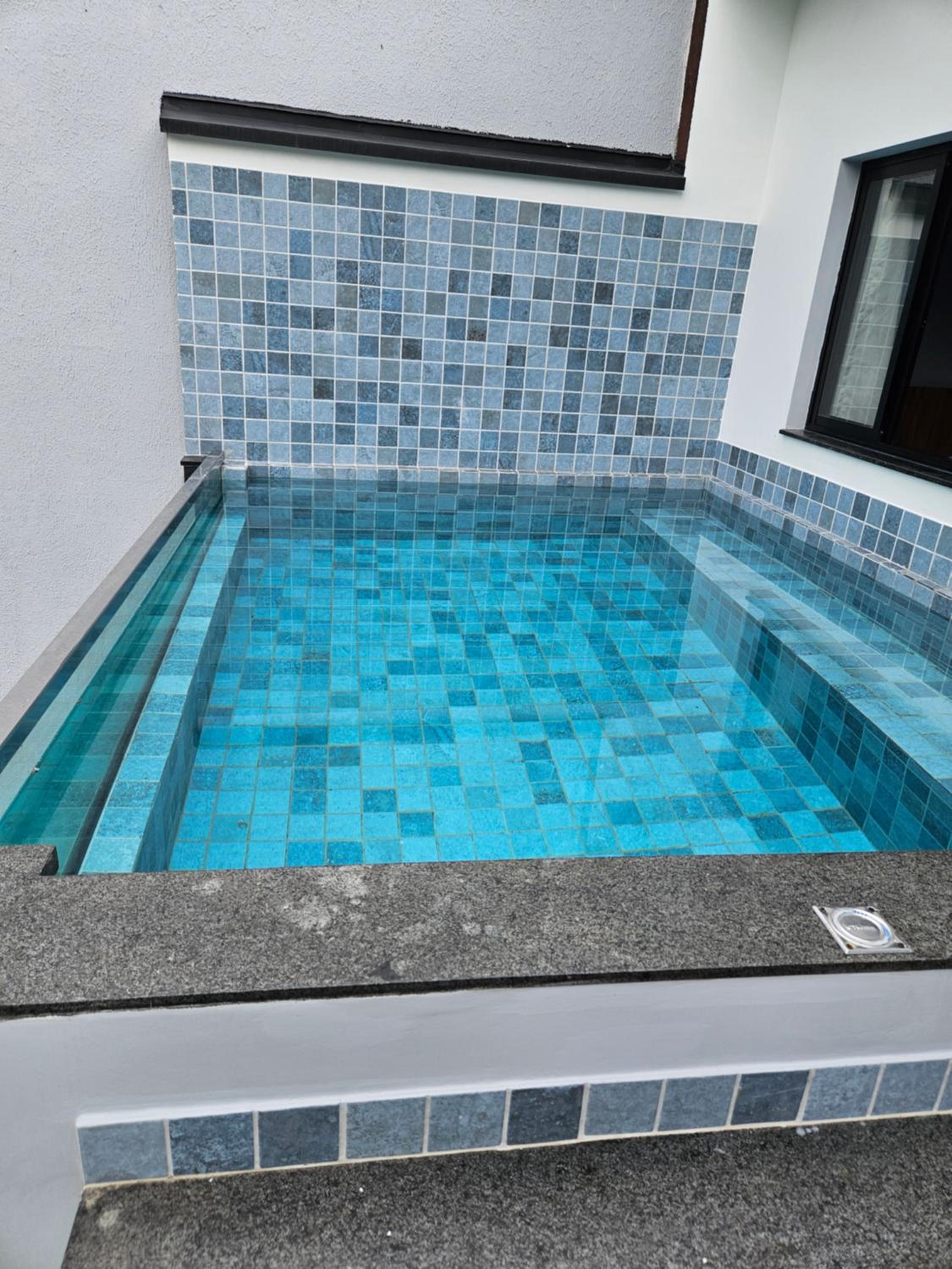Villa da Serra 2 - Casa com piscinas privativas vidro
