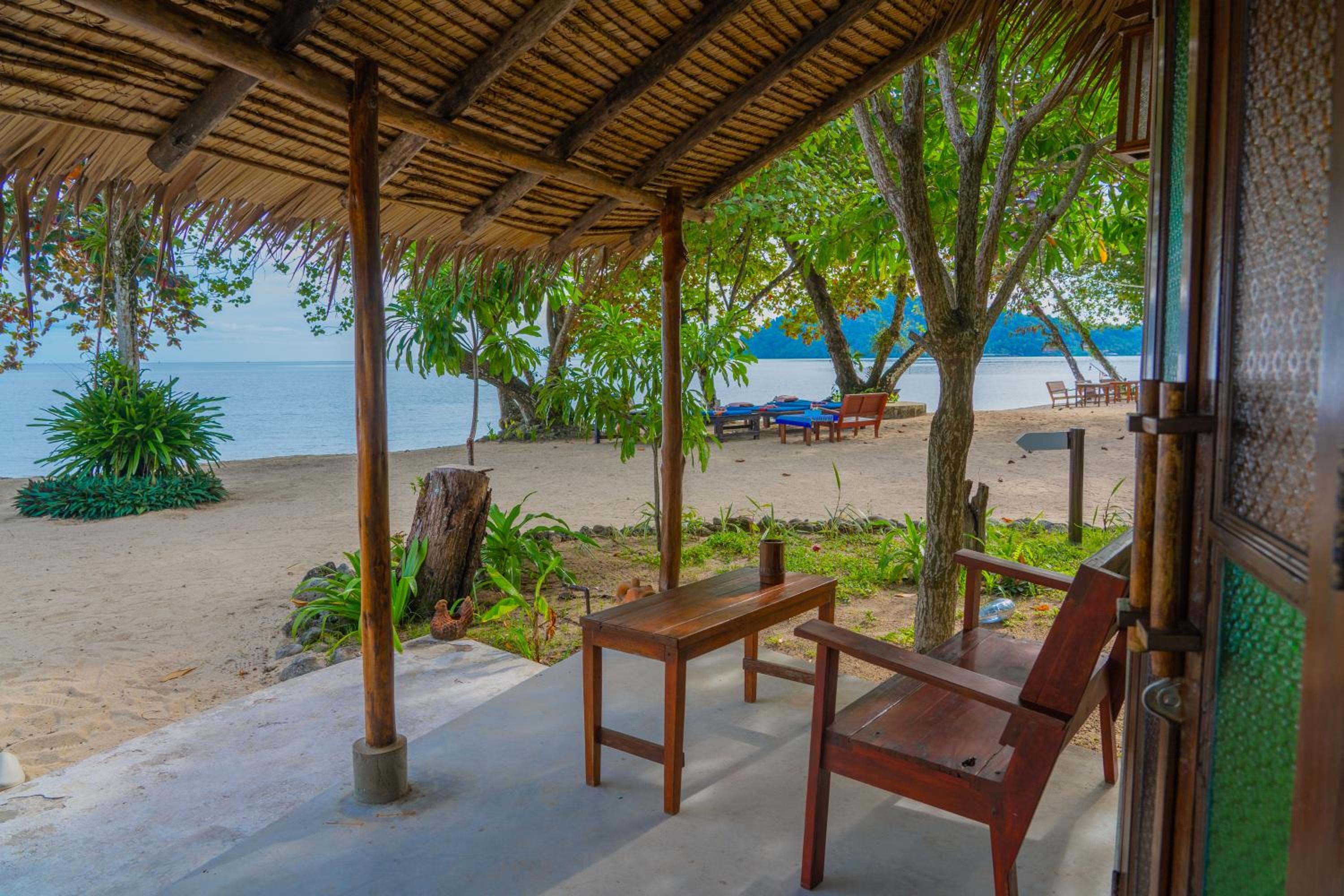The Tropical Beach Resort