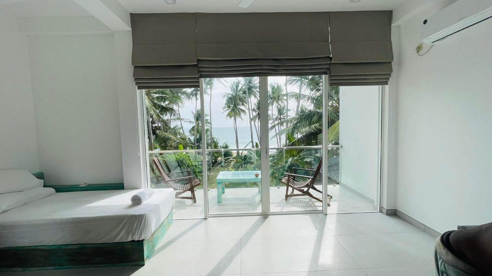 Villa LA Kurumba view 2