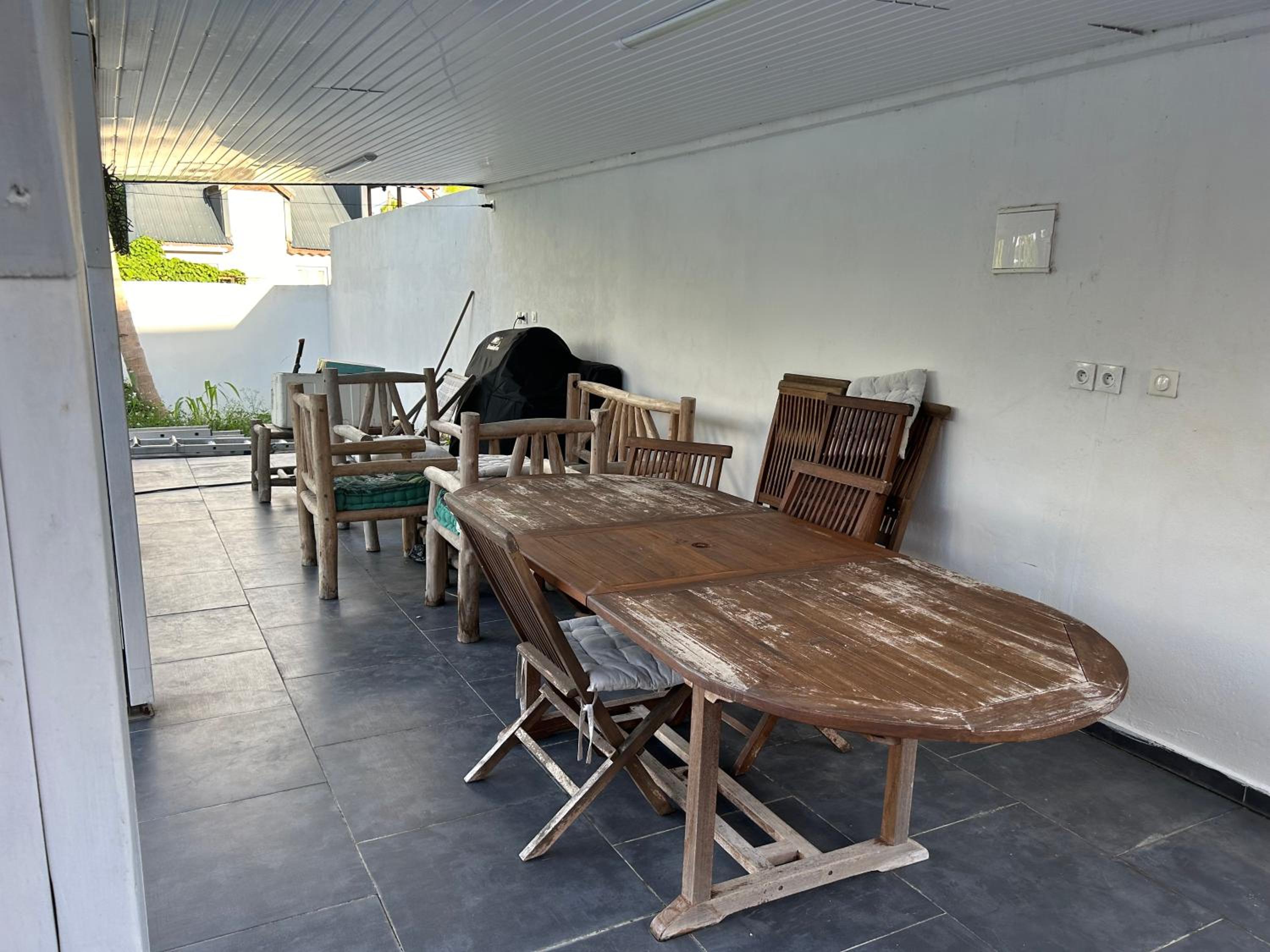 Studio piscine centre Gosier