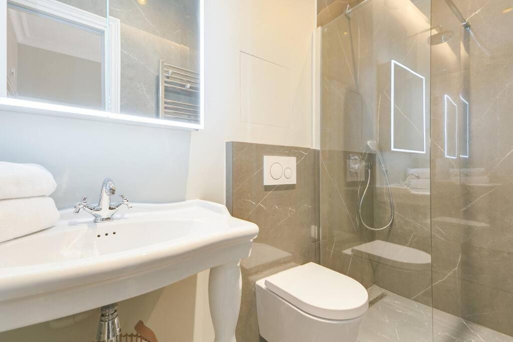 Lovely flat in Central Paris near Notre-Dame