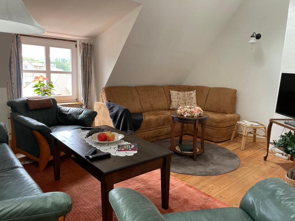 Mittelalterdomizil mit Balkon und Parkplätzen