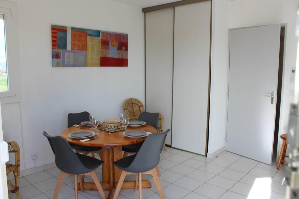 Superbe appartement climatisé vue port et mer - 4YACHT37 view 3