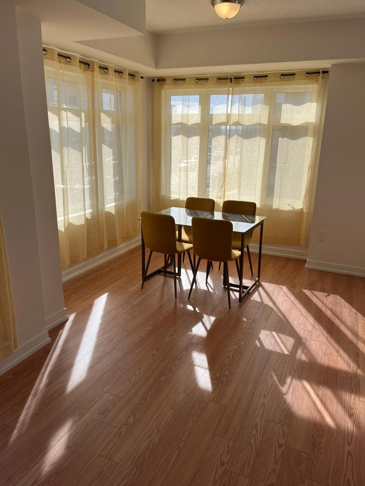Luxury Brand New Townhouse In Milton Ontario