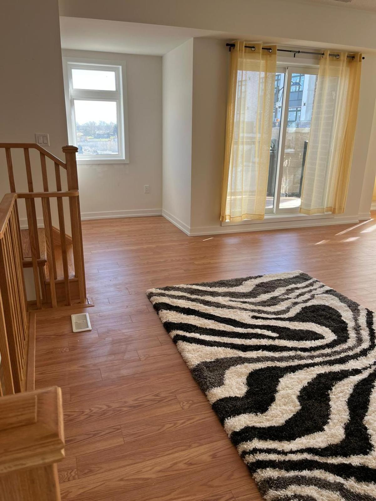 Luxury Brand New Townhouse In Milton Ontario