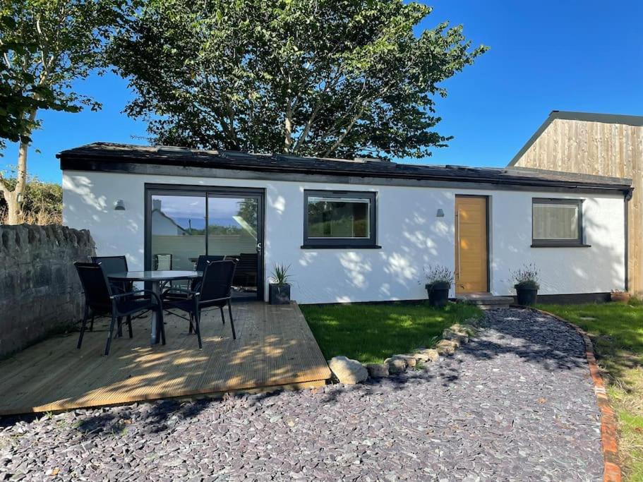 Tranquil, secluded, rural cottage for two view 2