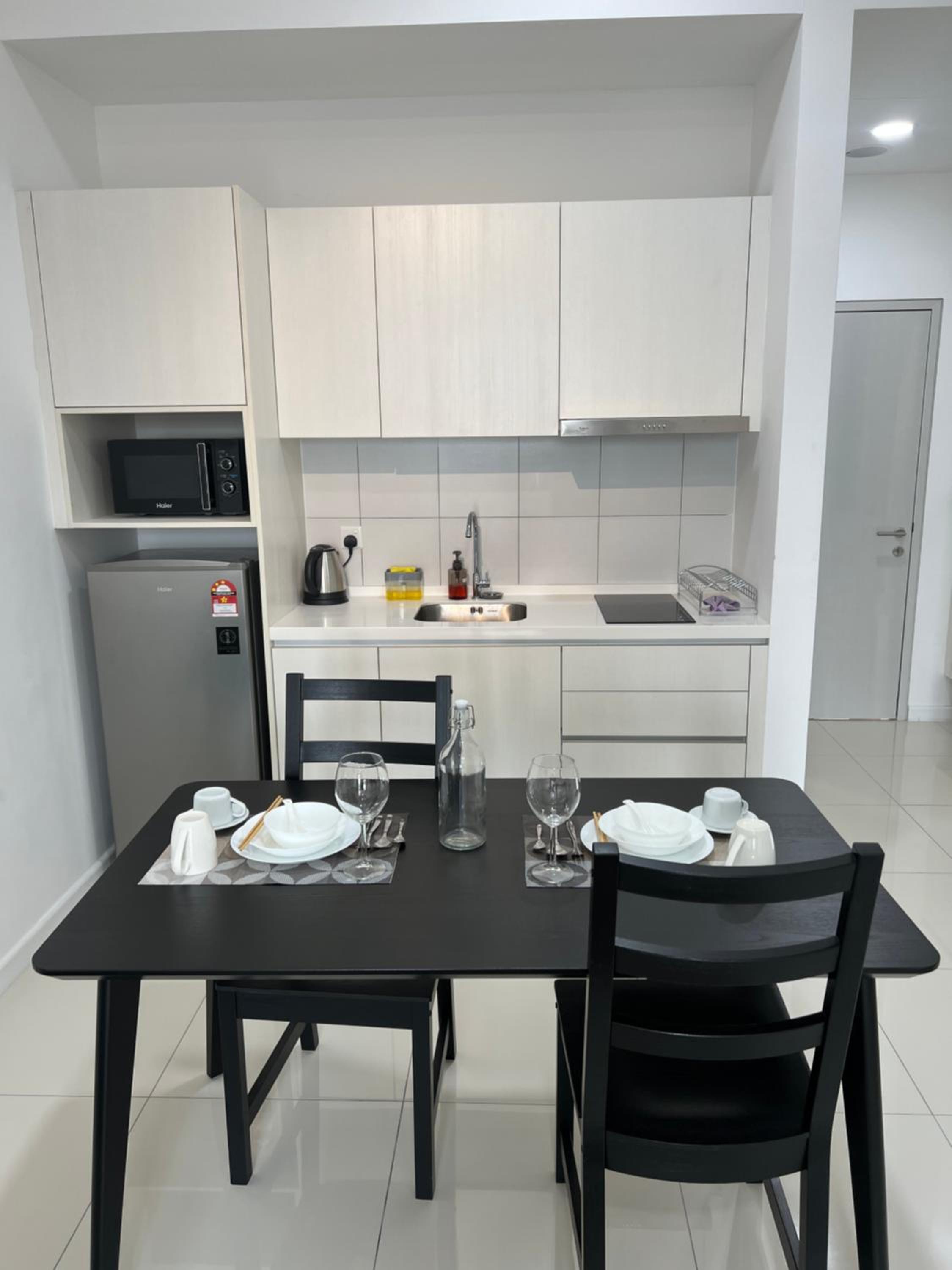 Cozy luxury couple studio apartment chambers kl klcc kl tower view