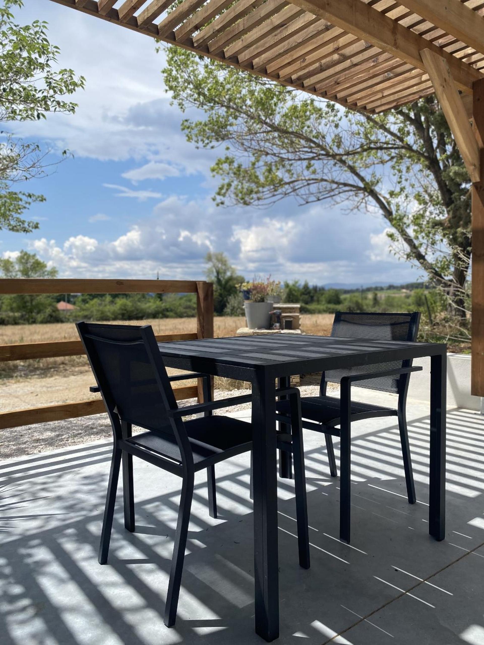 Gîte 2p avec Jacuzzi sur un domaine de 3Ha