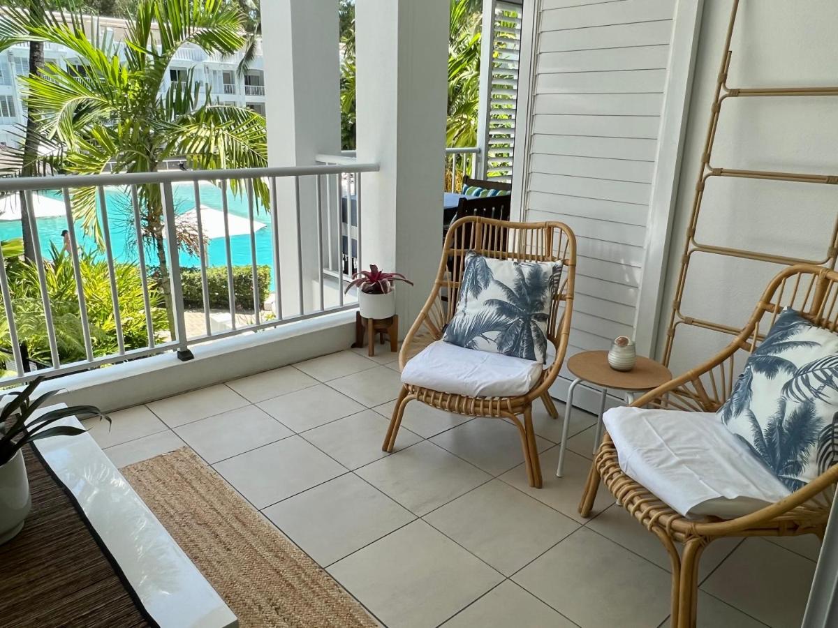 Beach Club Palm Cove