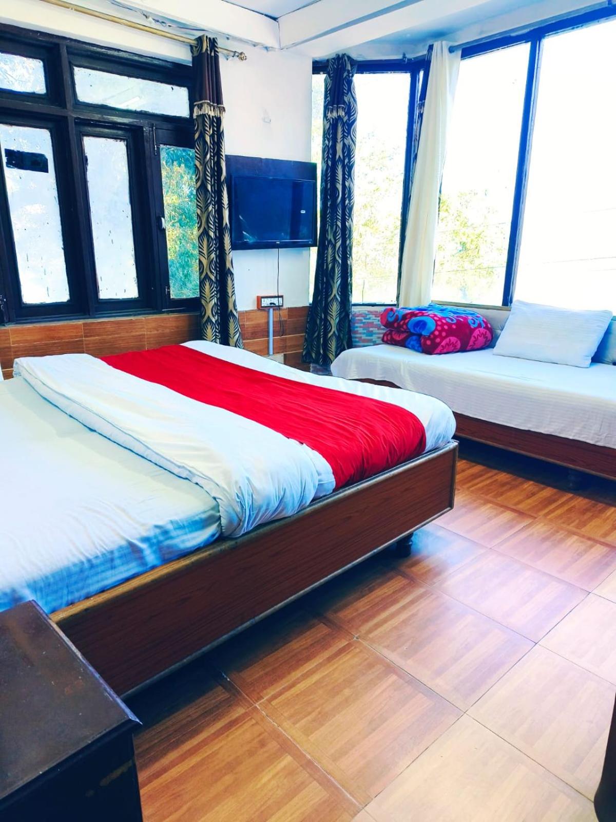 Photo 7