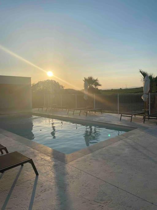Gîte 4p avec piscine sur domaine 3Ha