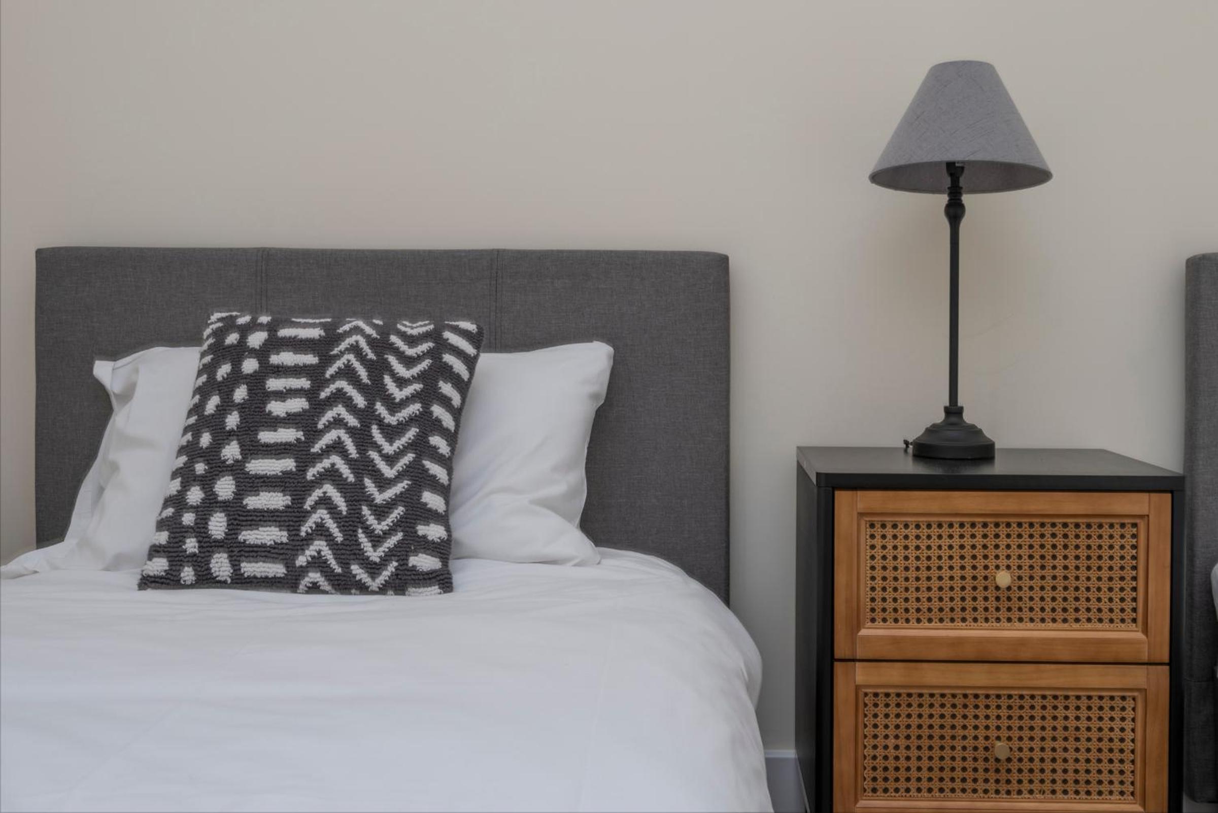The Lockton - Portobello Road