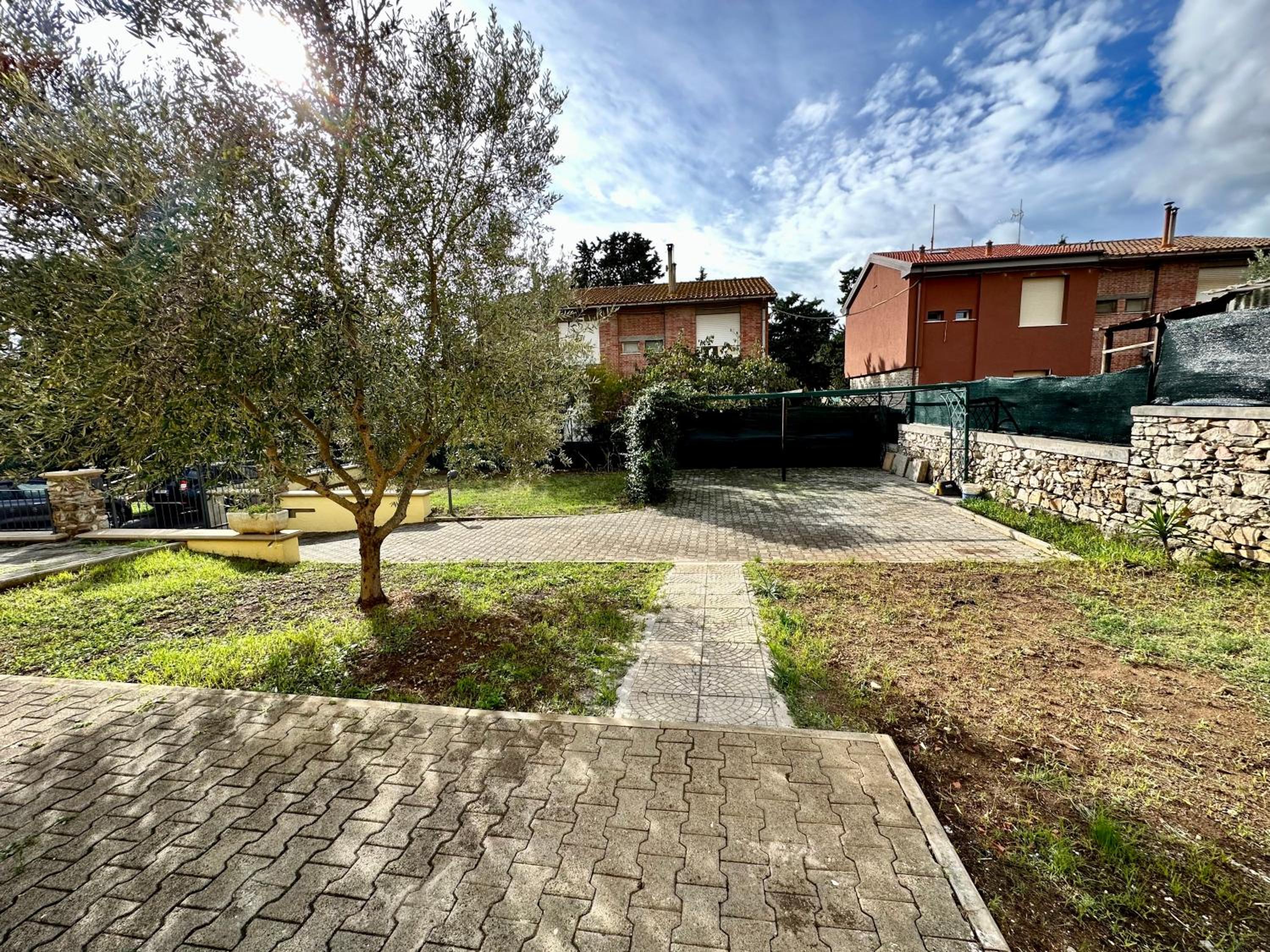 WONDERLUST HOUSE