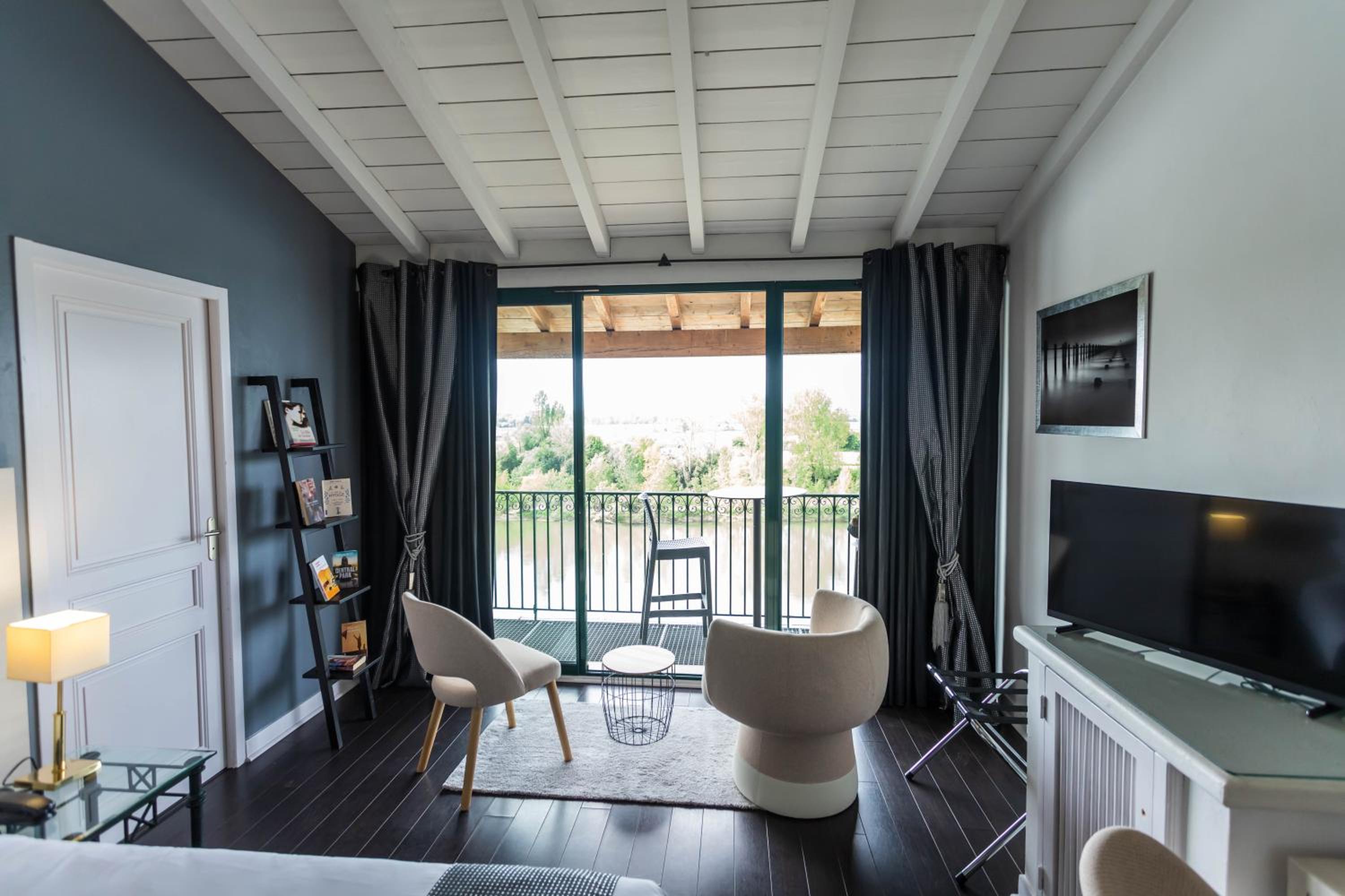 CÔTE GARONNE le BALCON DES DAMES -hôtel et restaurant- Tonneins Fauillet Marmande - panorama sur Garonne-climatisé- accueil vélo- soirée étape- chambre fam, photo 69