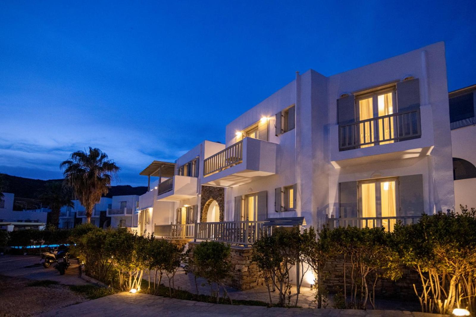 Soulmate's Suites Tinos view 5