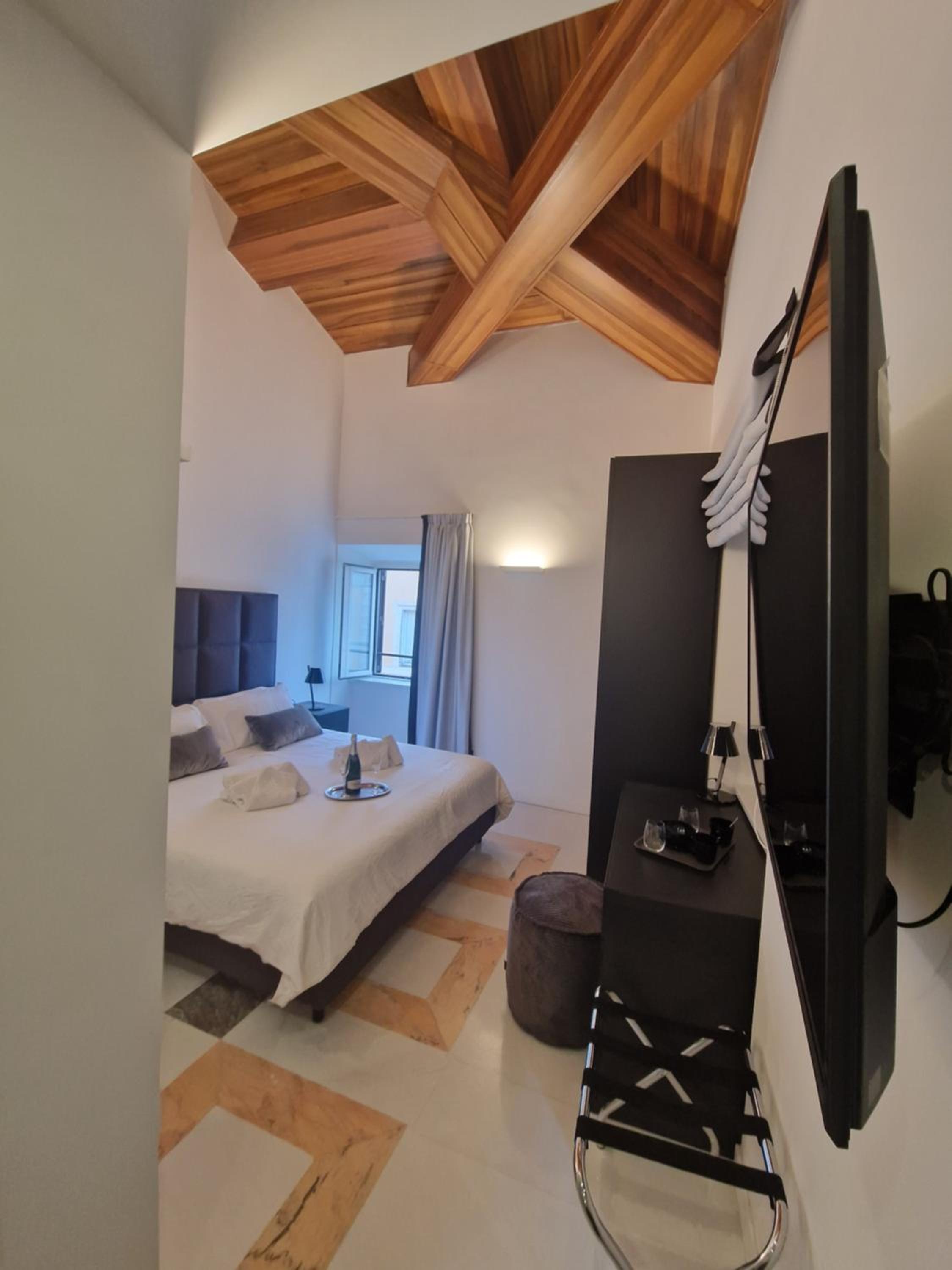 Corso Suite Style