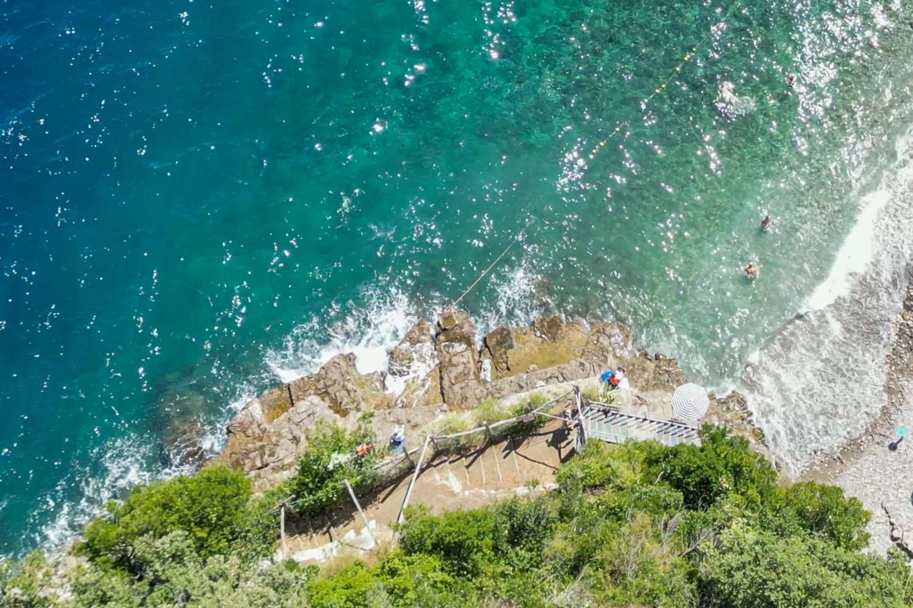 Hostel & Glamping Santa Fortunata view 5