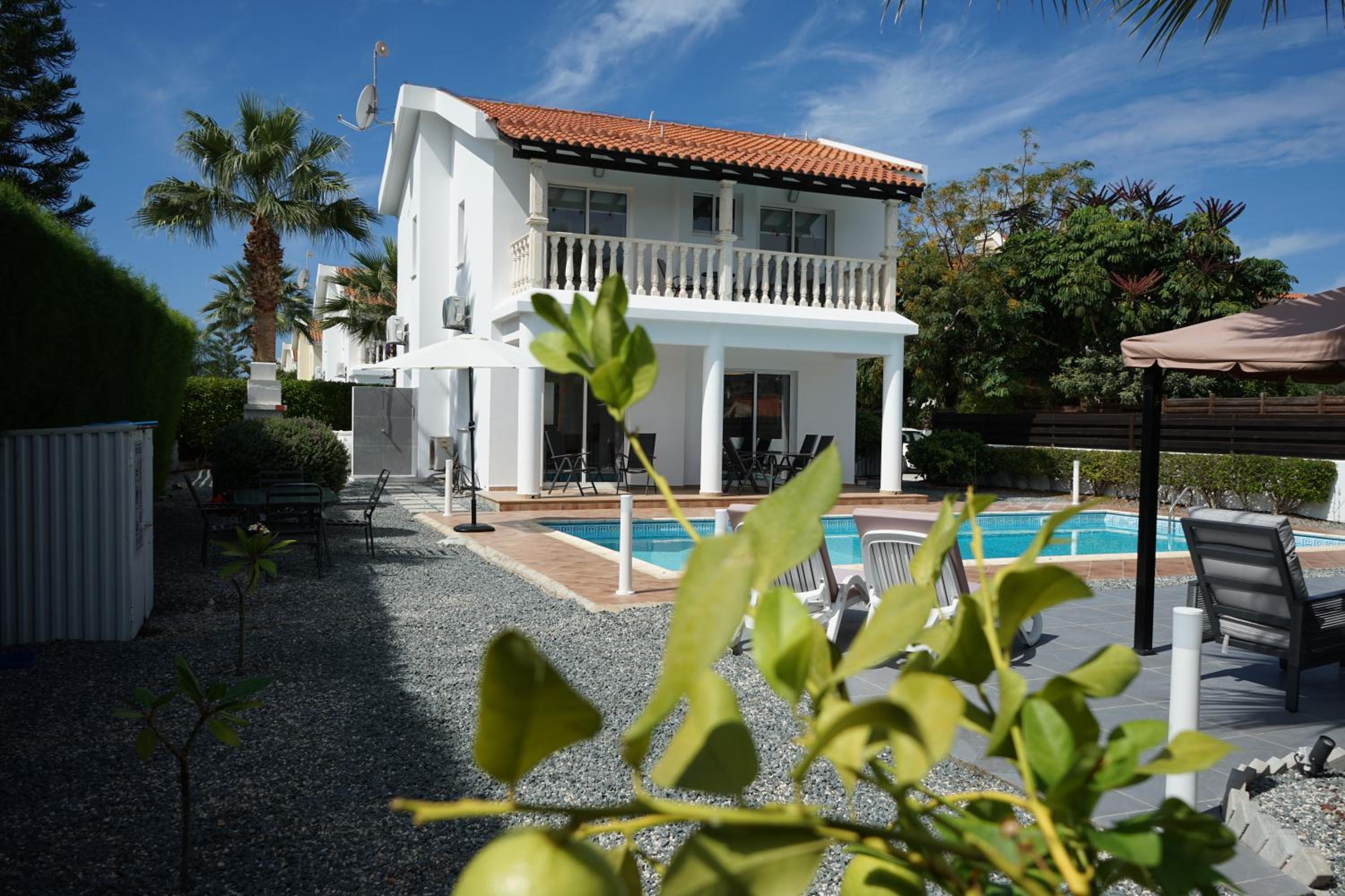 Villa Coral Cove