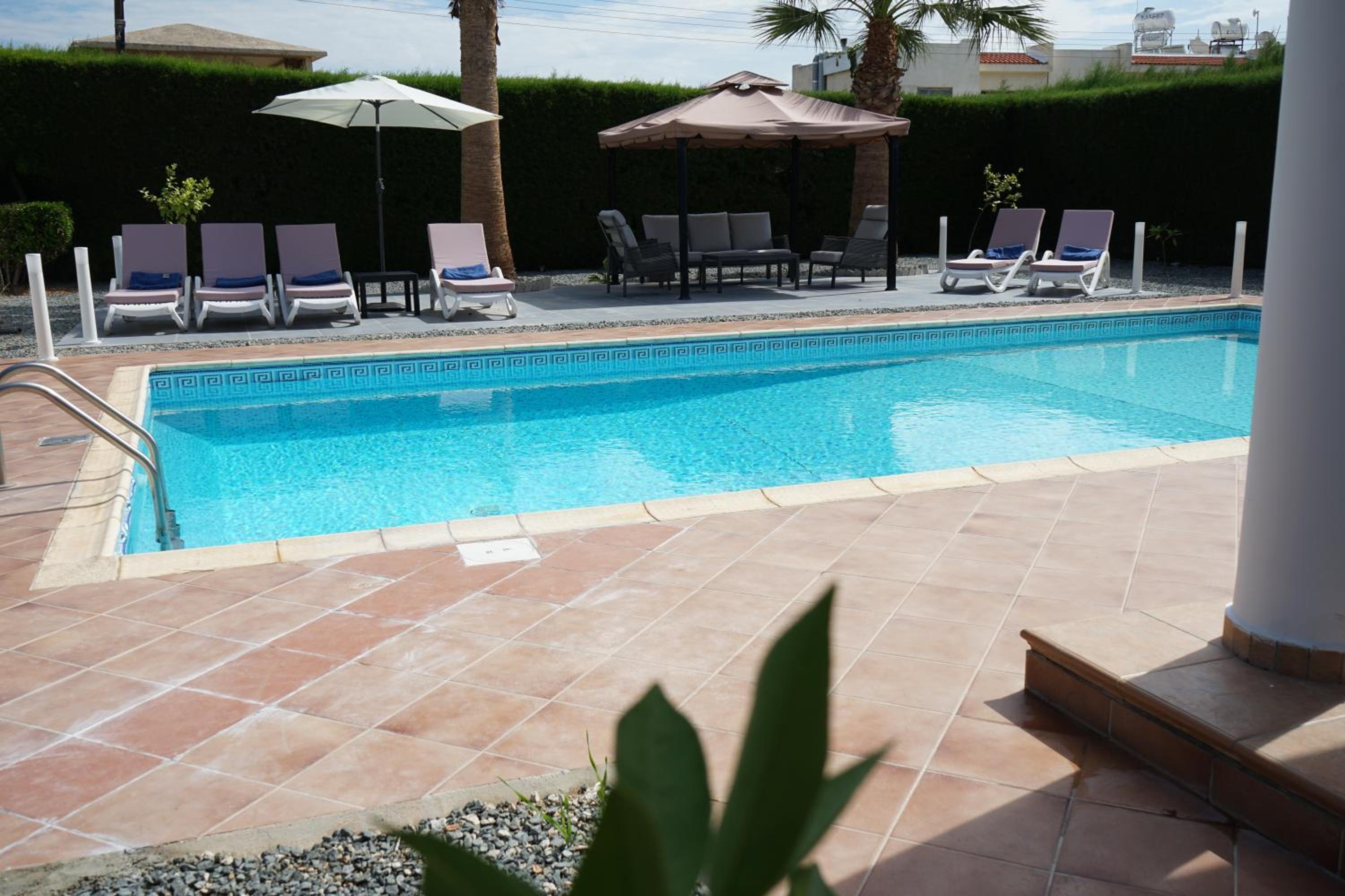 Villa Coral Cove