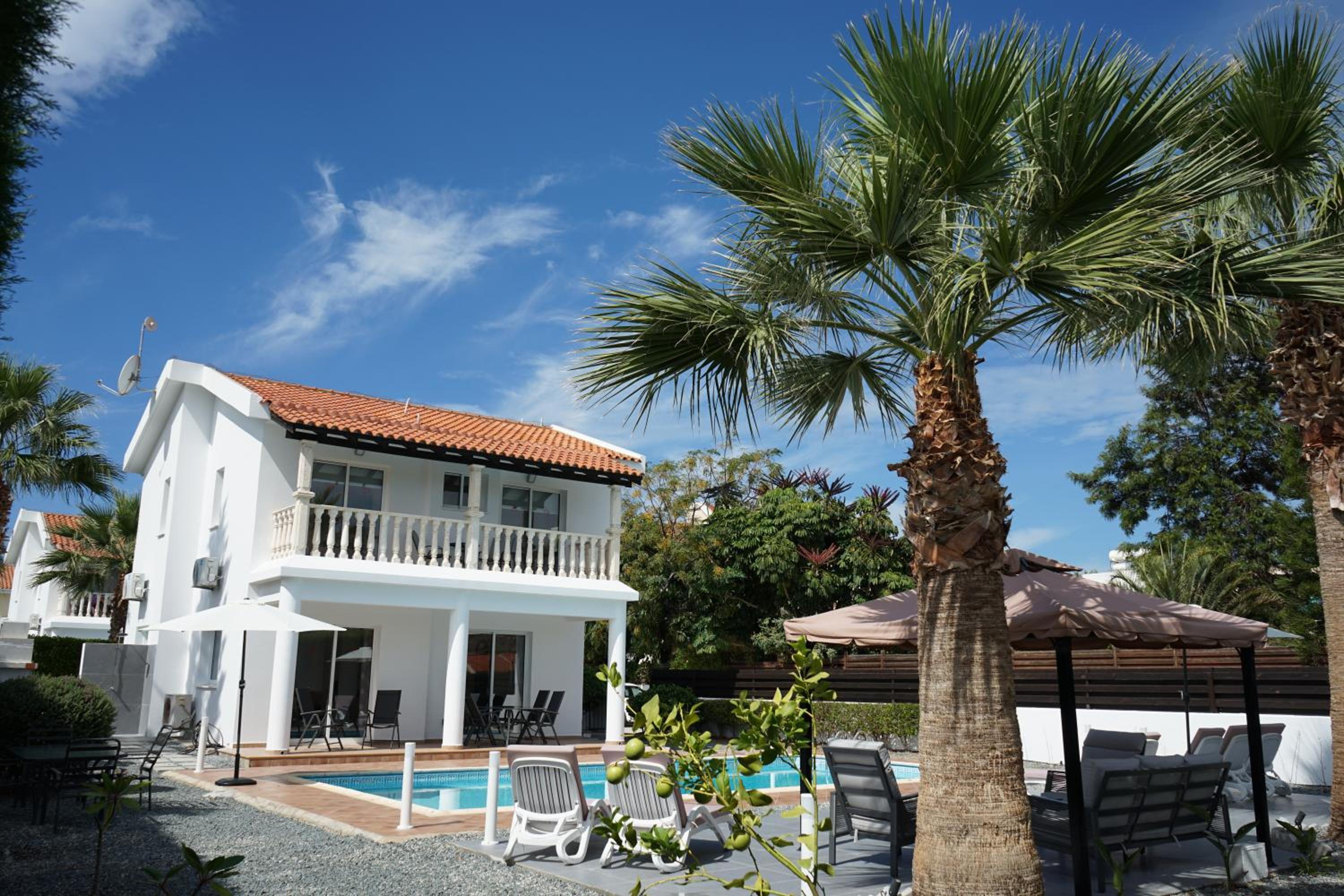 Villa Coral Cove