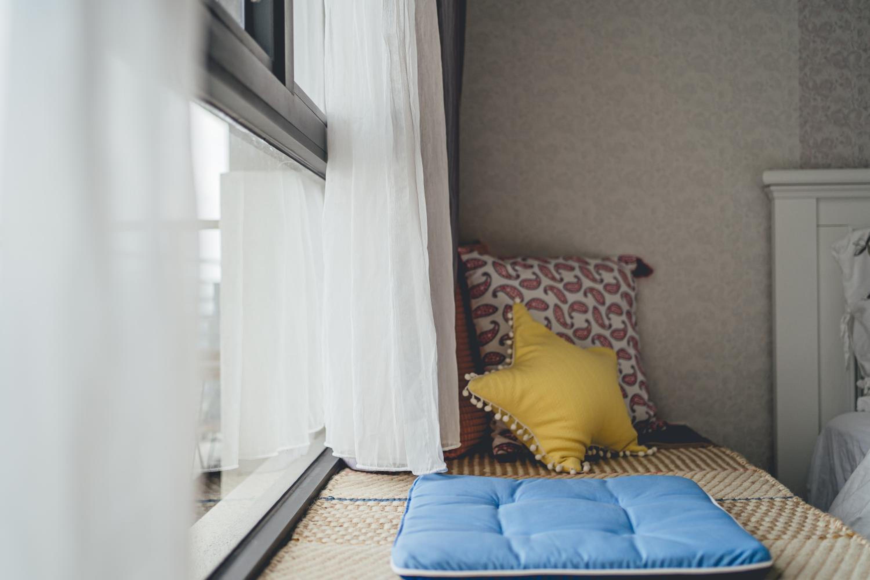 Danga bay high floor seaview 2BR by Our Stay