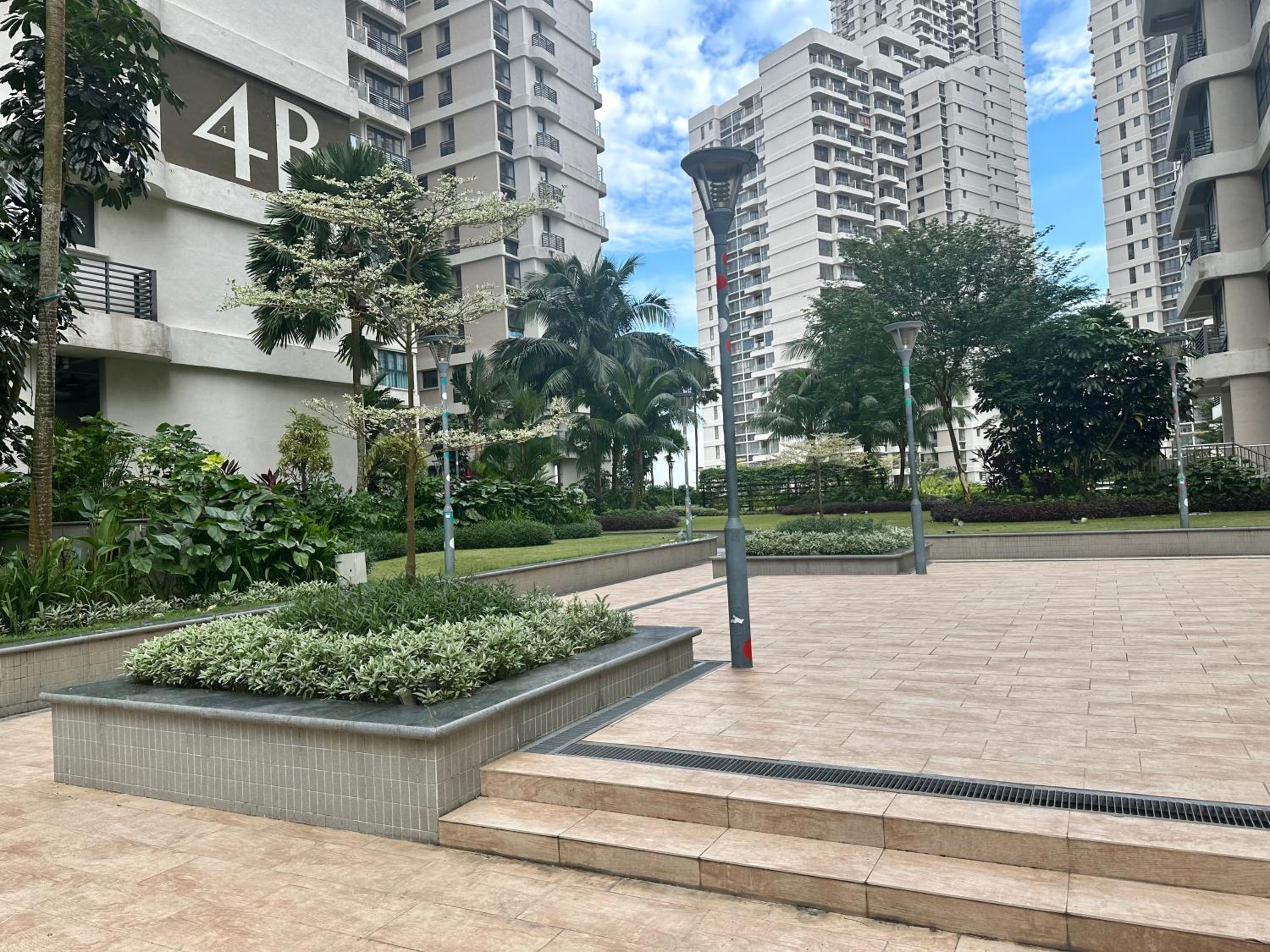 Danga bay high floor seaview 2BR by Our Stay