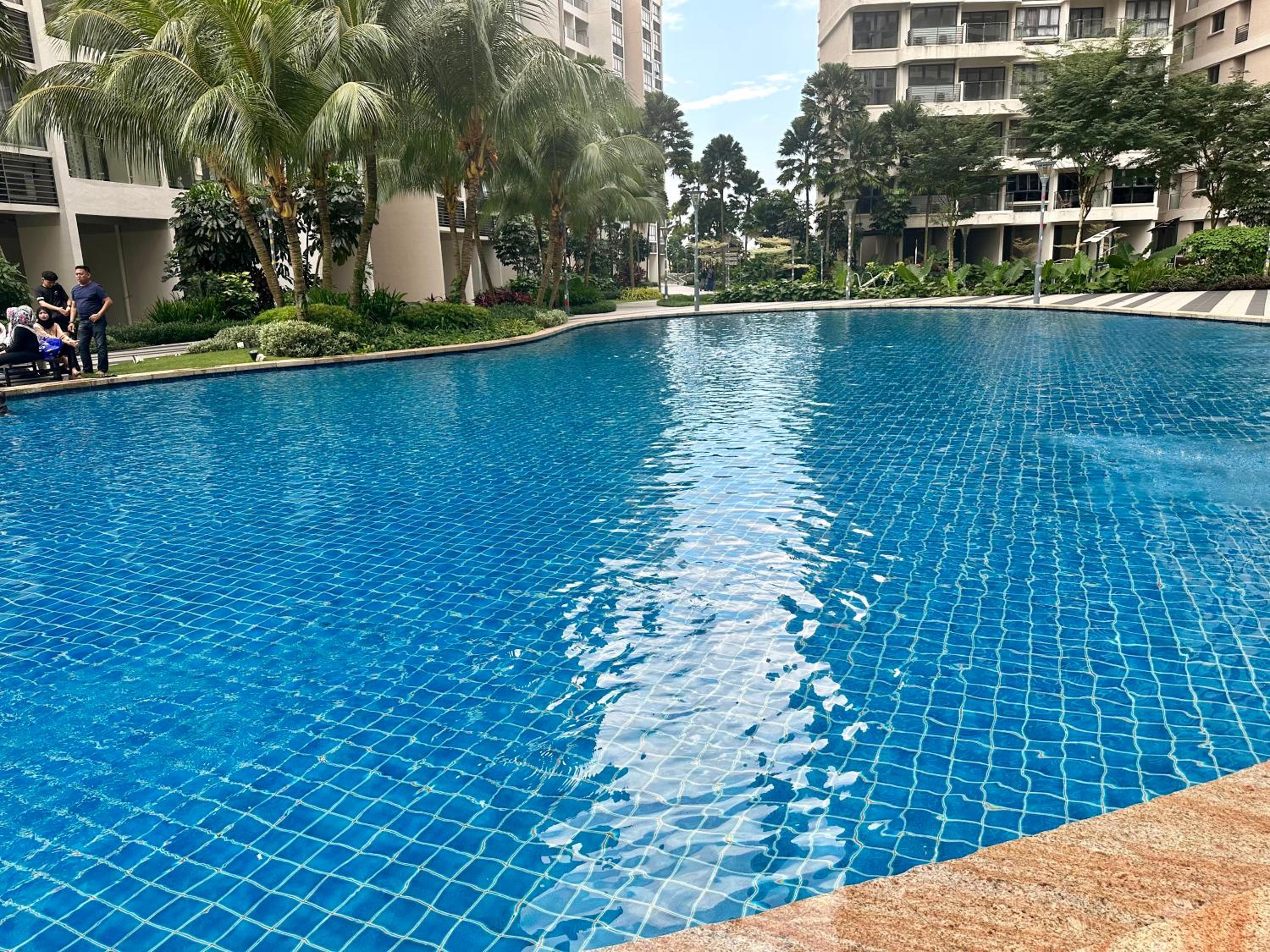 Danga bay high floor seaview 2BR by Our Stay