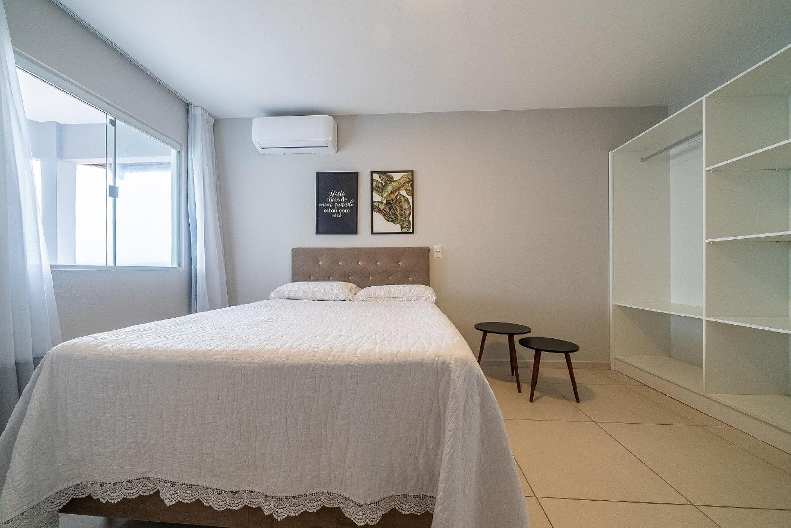 149 - Casa pé na areia Mariscal com 04 dormitórios