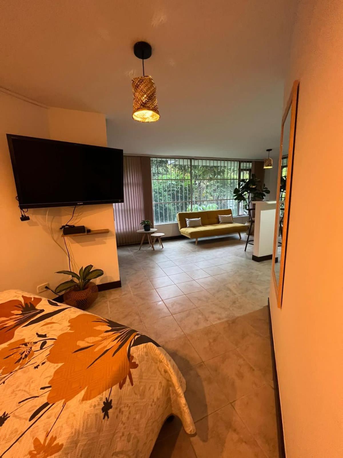 Nice and Cozy Loft in Laureles