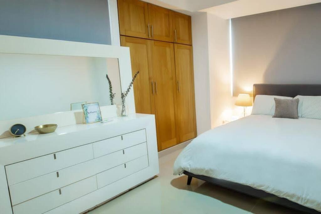 Apartamento Céntrico en Santo Domingo 4G
