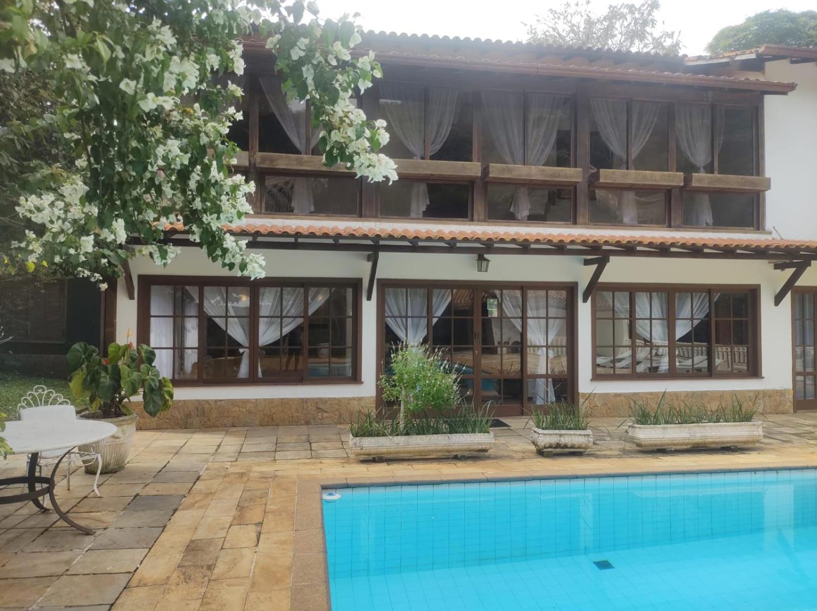 Vila da Sol Itaipava casas e estúdios