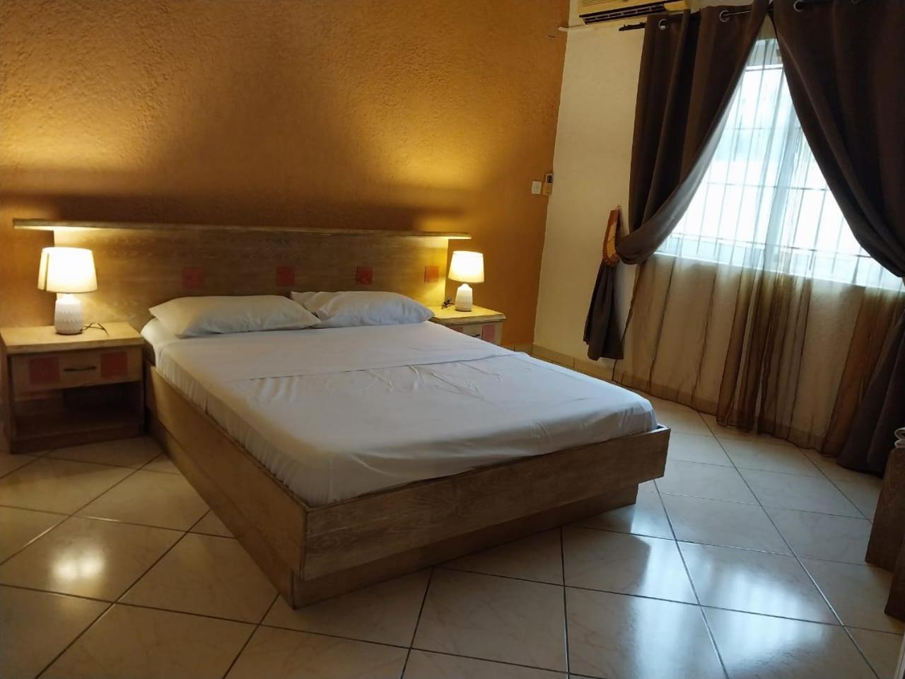 Flic en Flac, Les Orchidées, 3 bedroom ground floor apartment, view 4