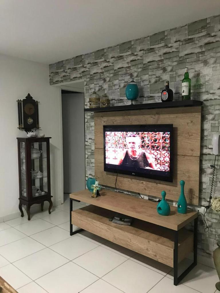 Casa 7 no Condomínio Chácara Alpina- Rua Tabajara