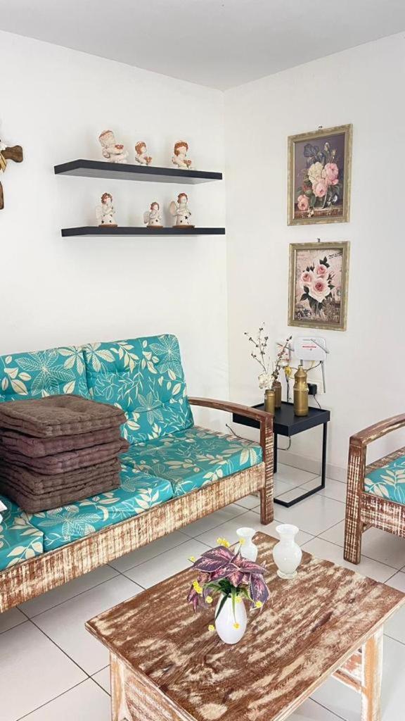 Casa 7 no Condomínio Chácara Alpina- Rua Tabajara