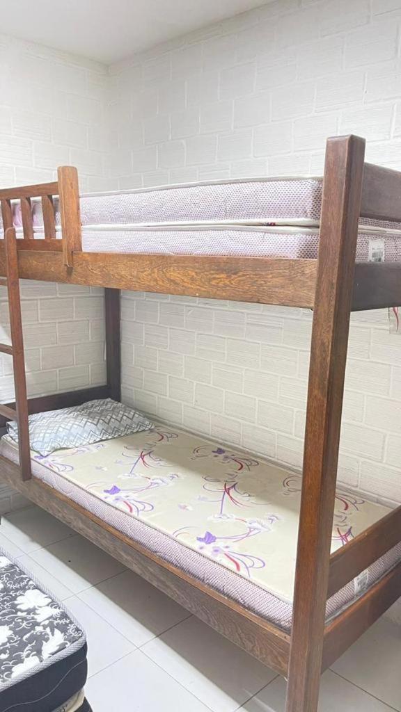 Casa 7 no Condomínio Chácara Alpina- Rua Tabajara
