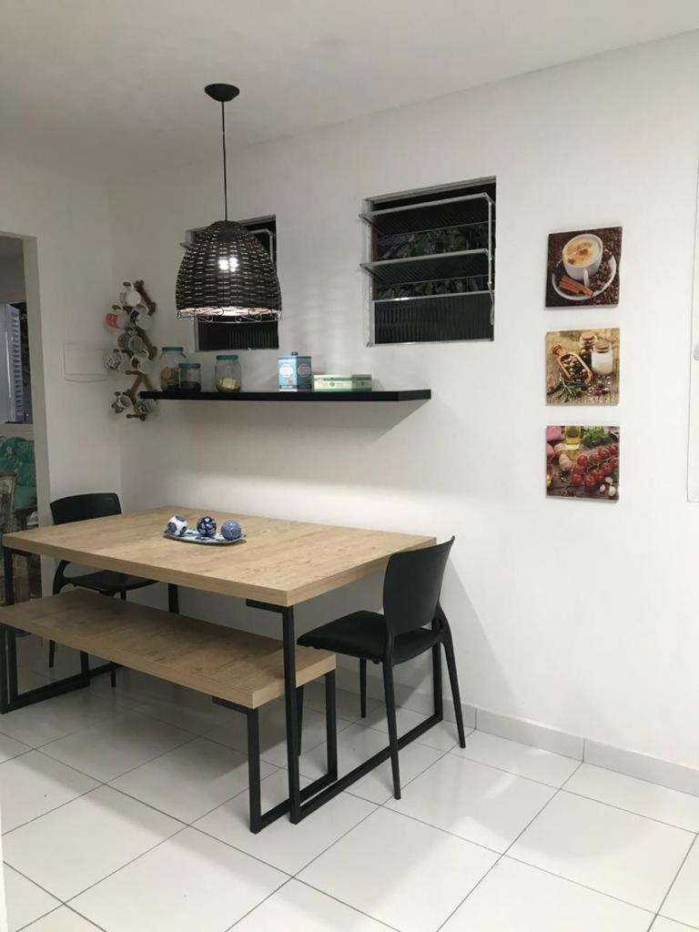 Casa 7 no Condomínio Chácara Alpina- Rua Tabajara