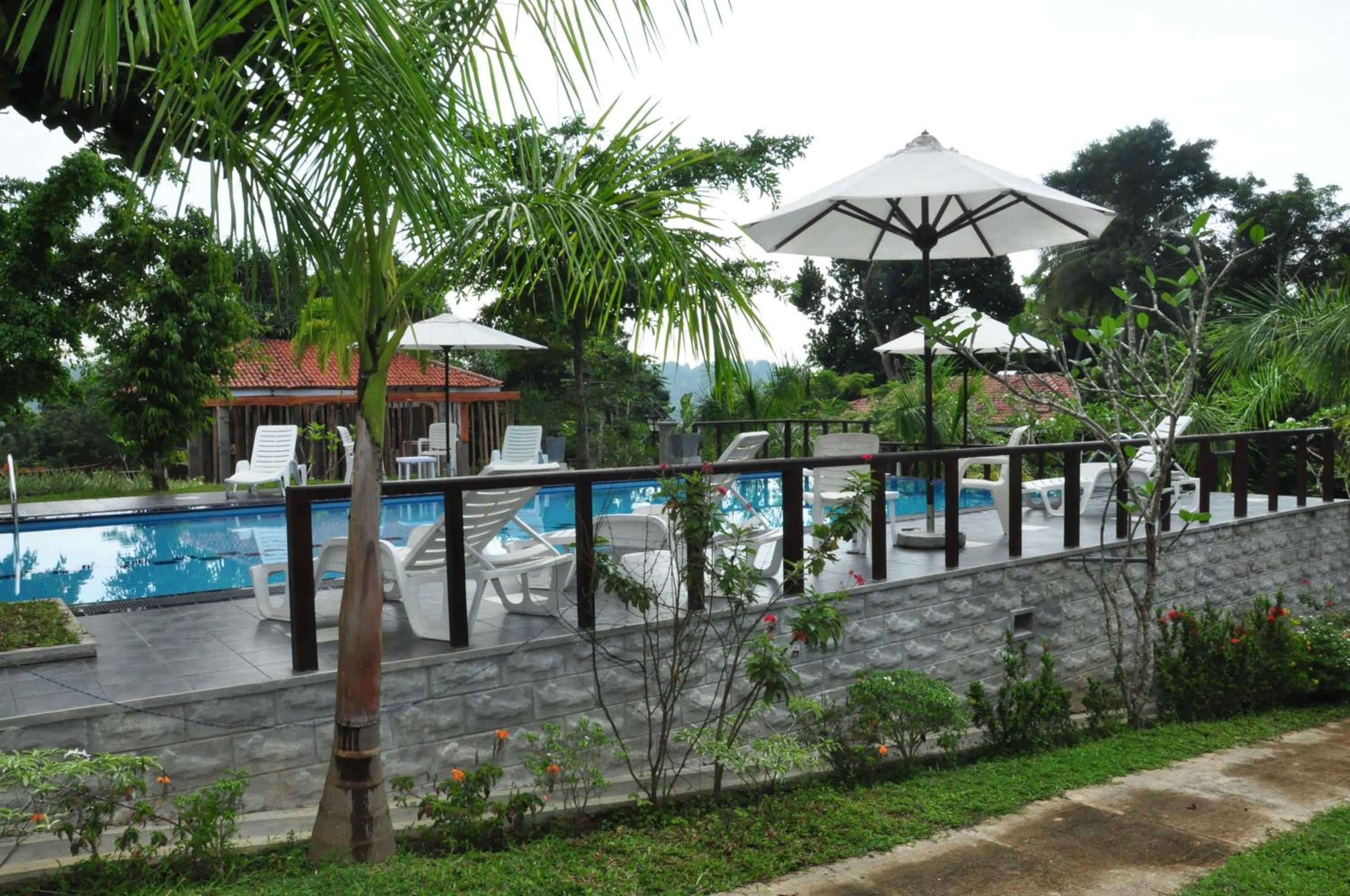 Fort Edge Retreat