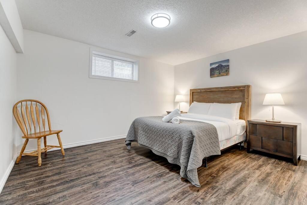 Coral Springs Lakefront Retreat