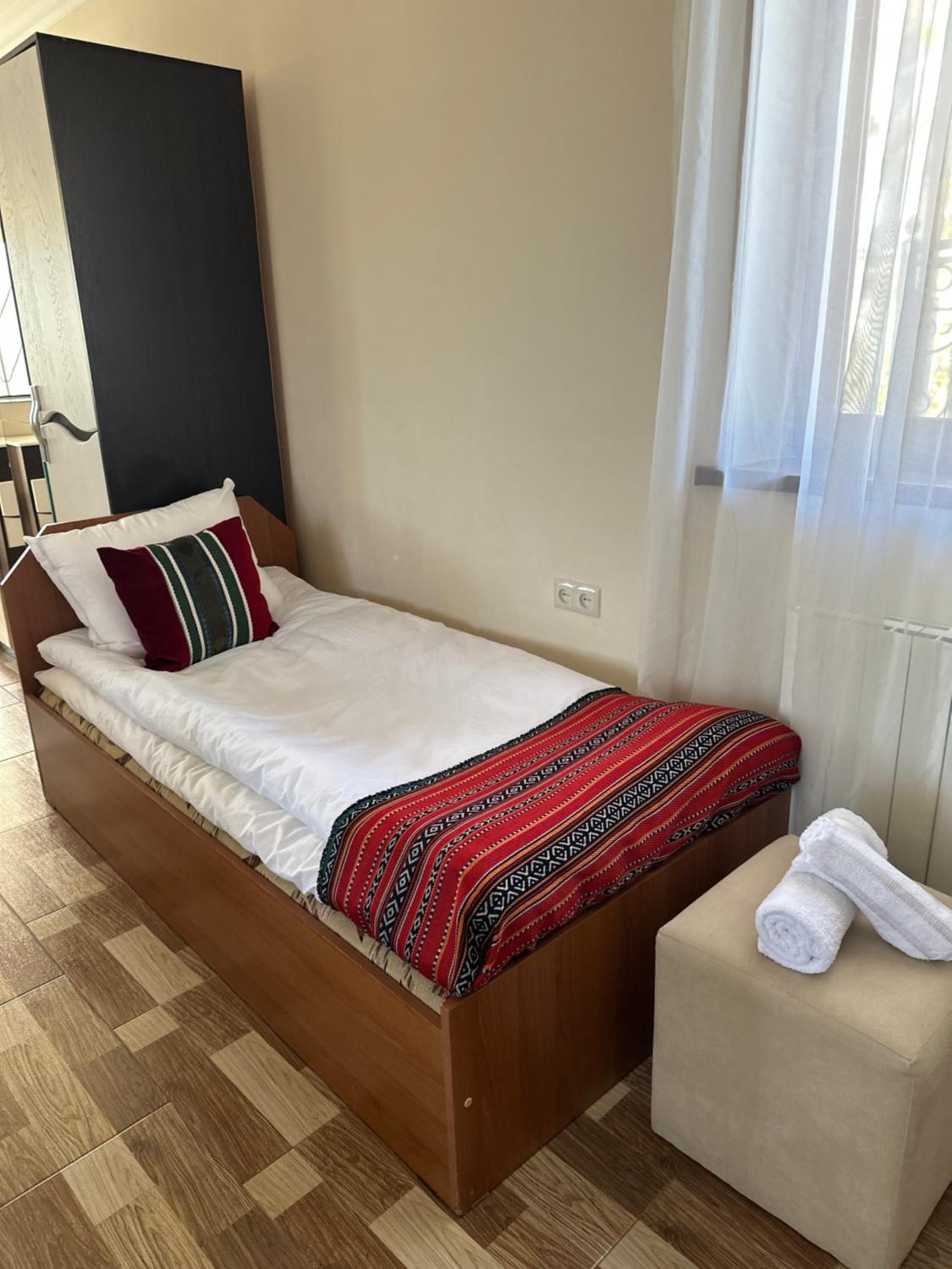 TAGANI Guest House