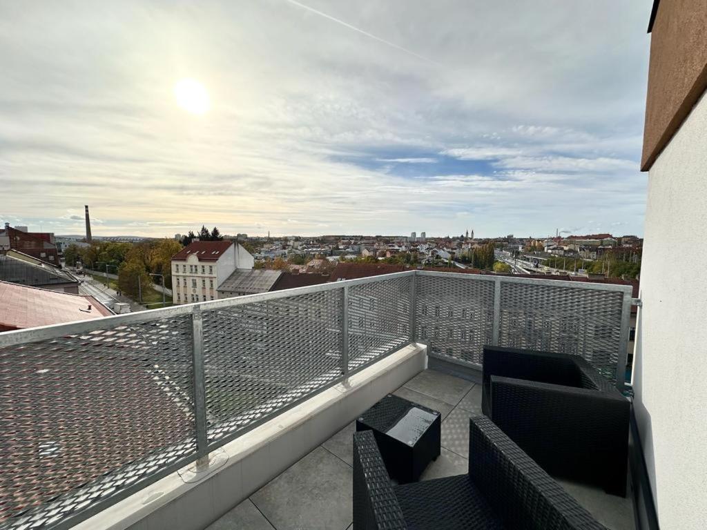 Sky Apartments 503