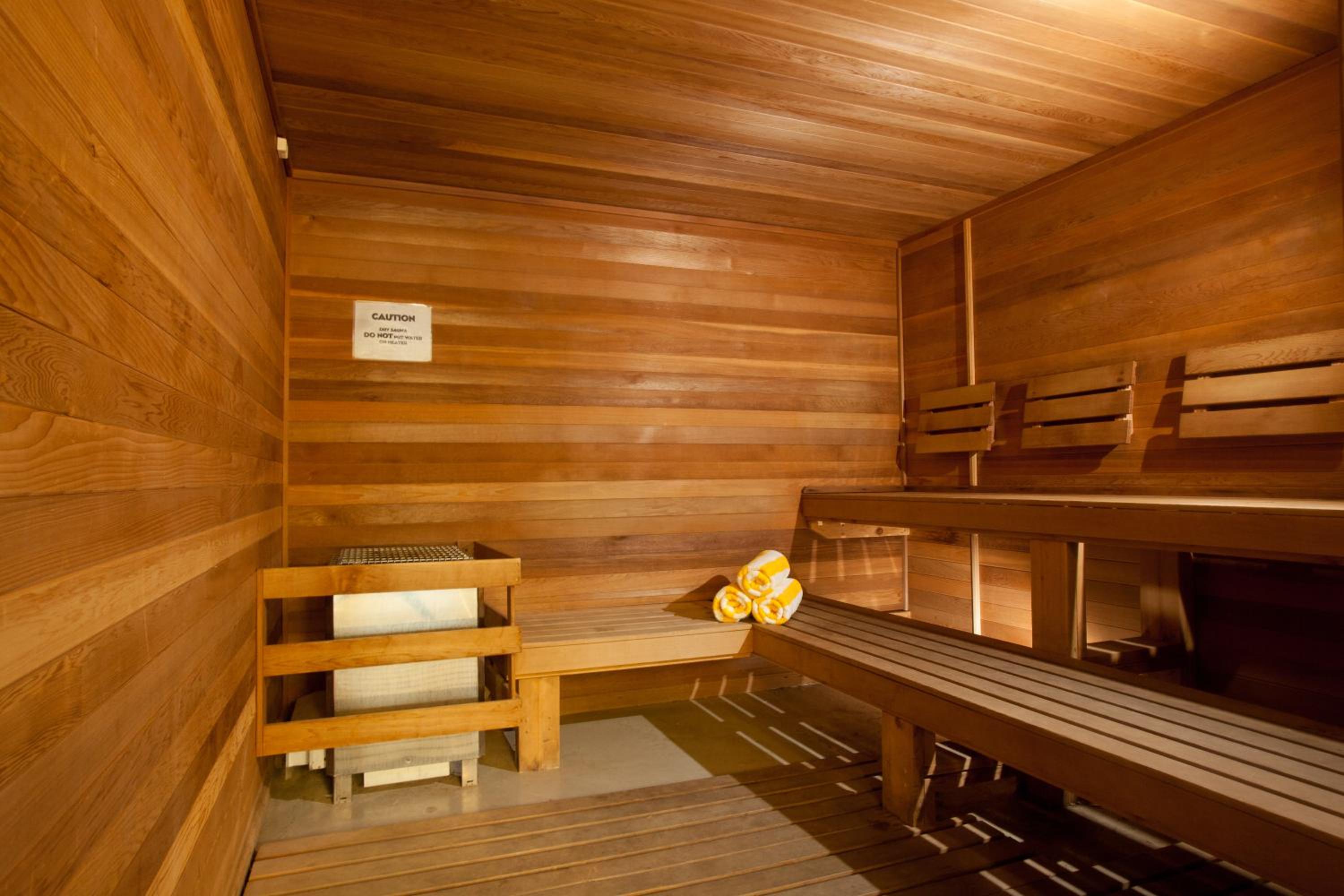 Reno Vacations - Legacy Vacation Resorts - Reno - Property Image 4