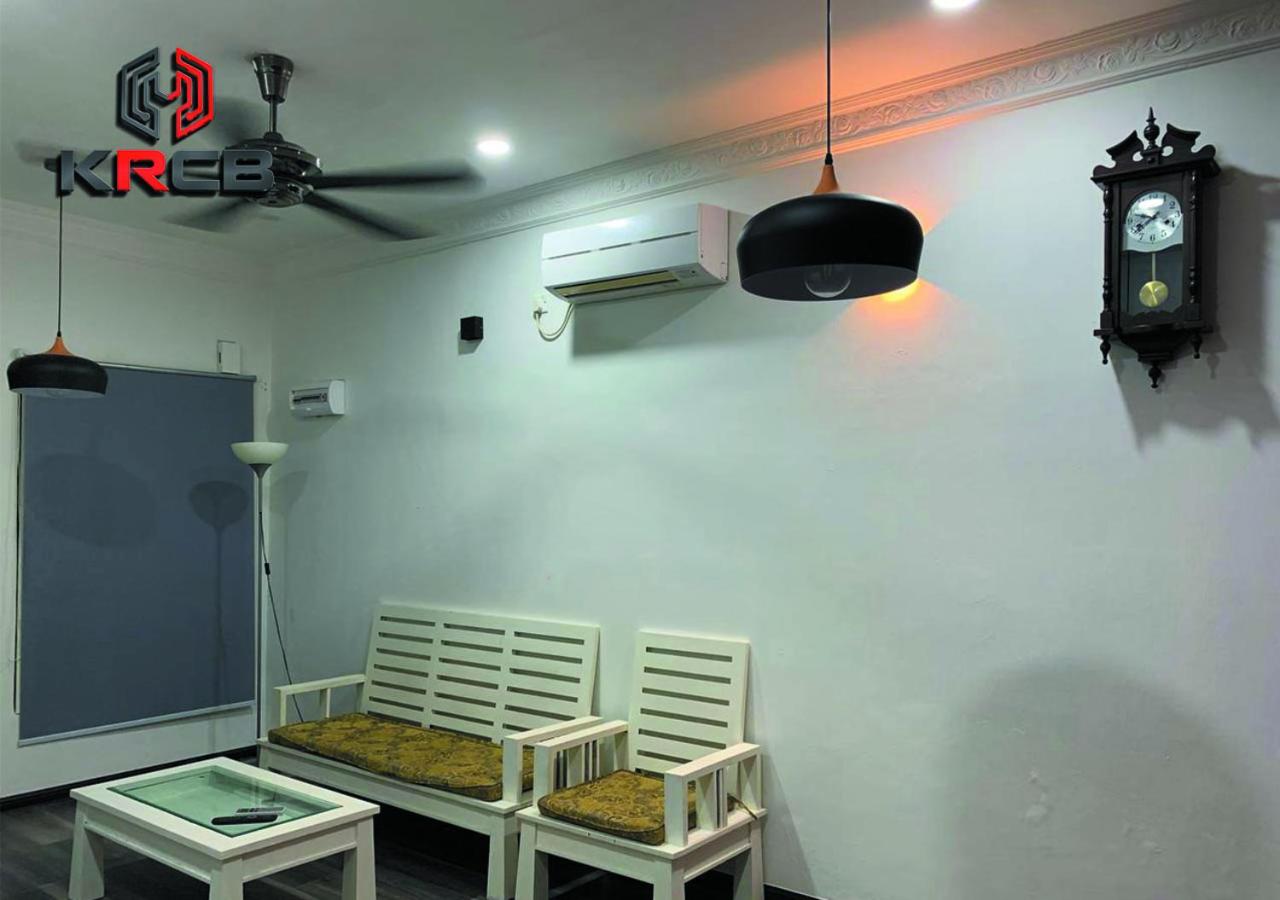 KRCB Corner Lot Holiday Home Semenyih photo 5