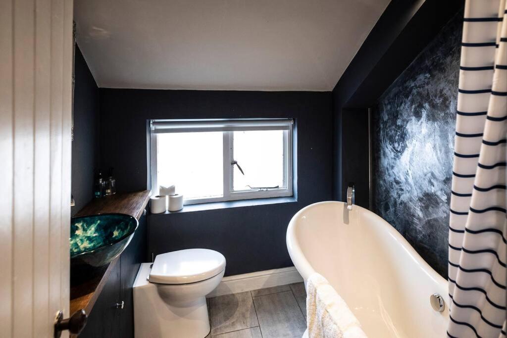 Bay Tree House by Signature Stays - Cosy Cottage - Moreton-in-Marsh - Cotswold