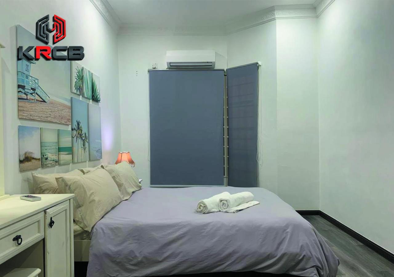 KRCB Corner Lot Holiday Home Kajang photo 6