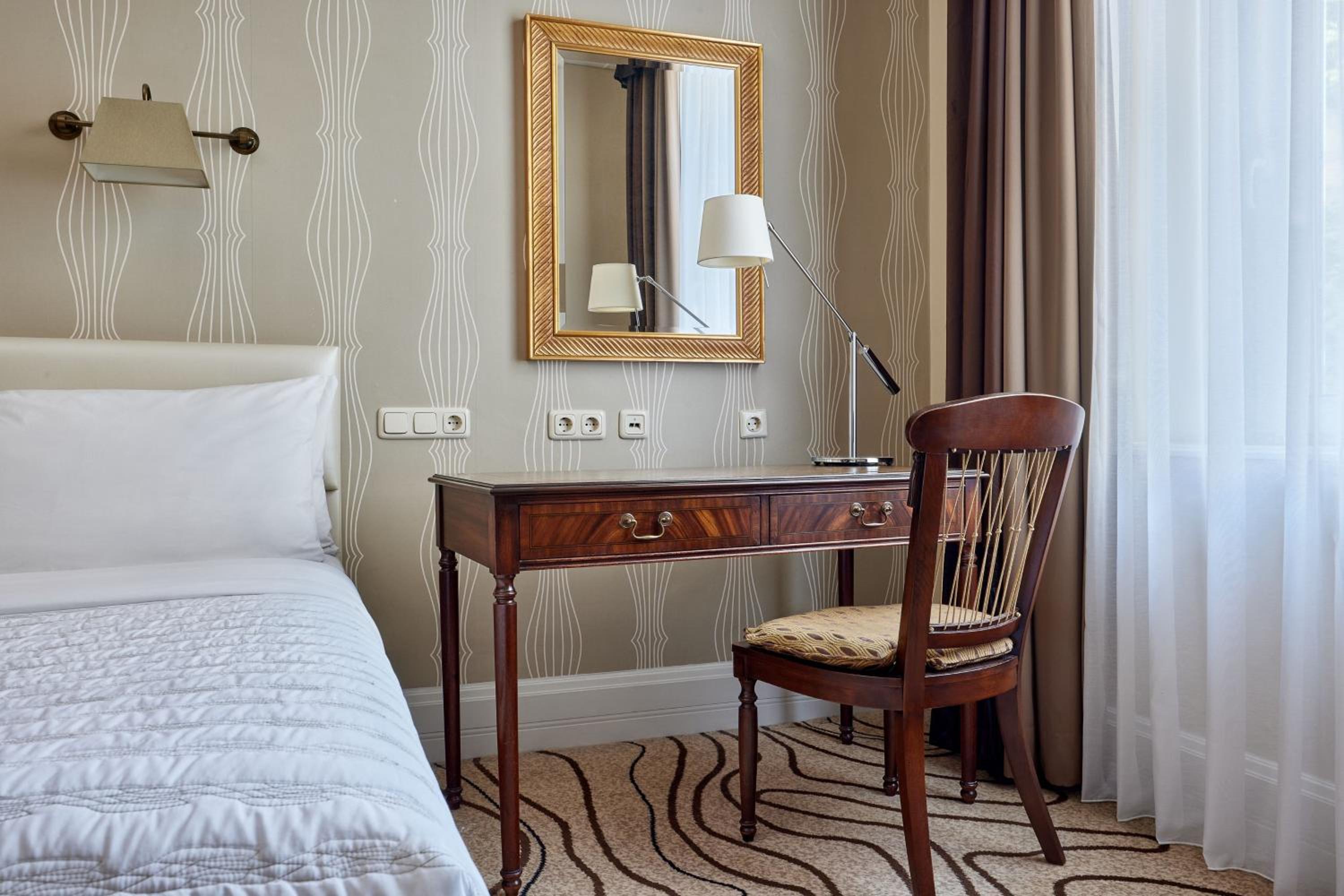 Le Meridien Frankfurt - Property Image 4