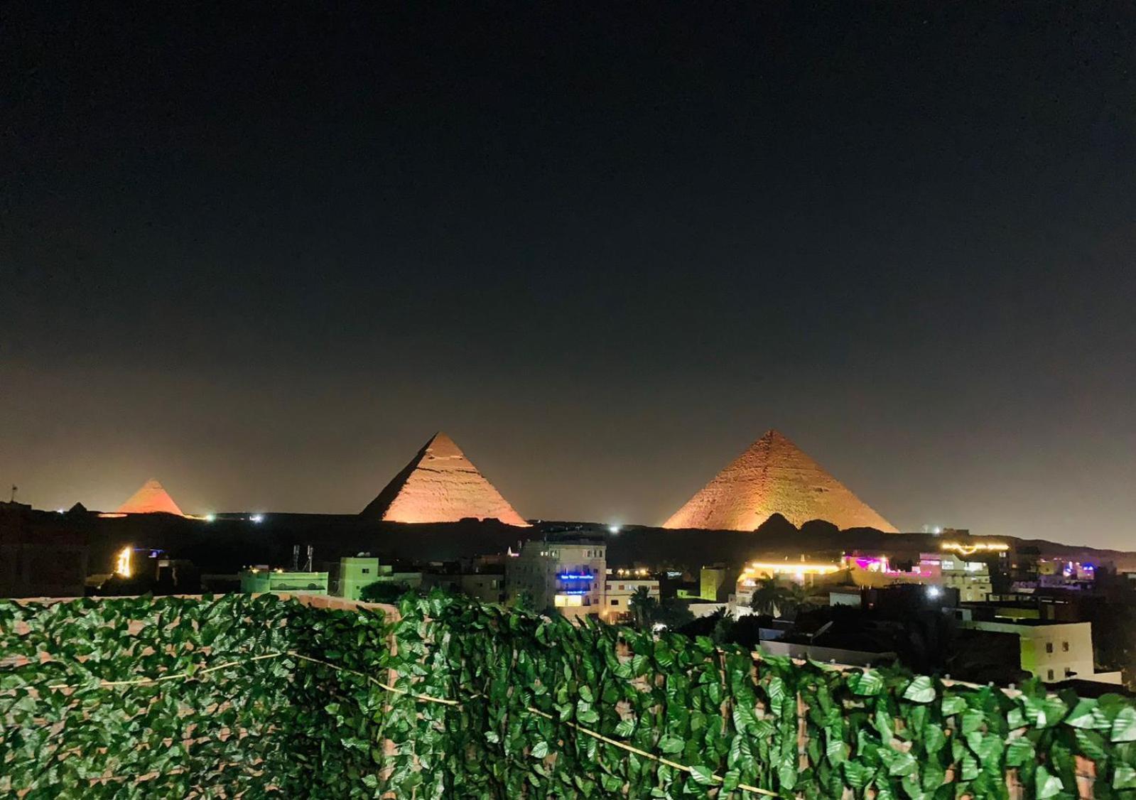 Eyad Pyramids view