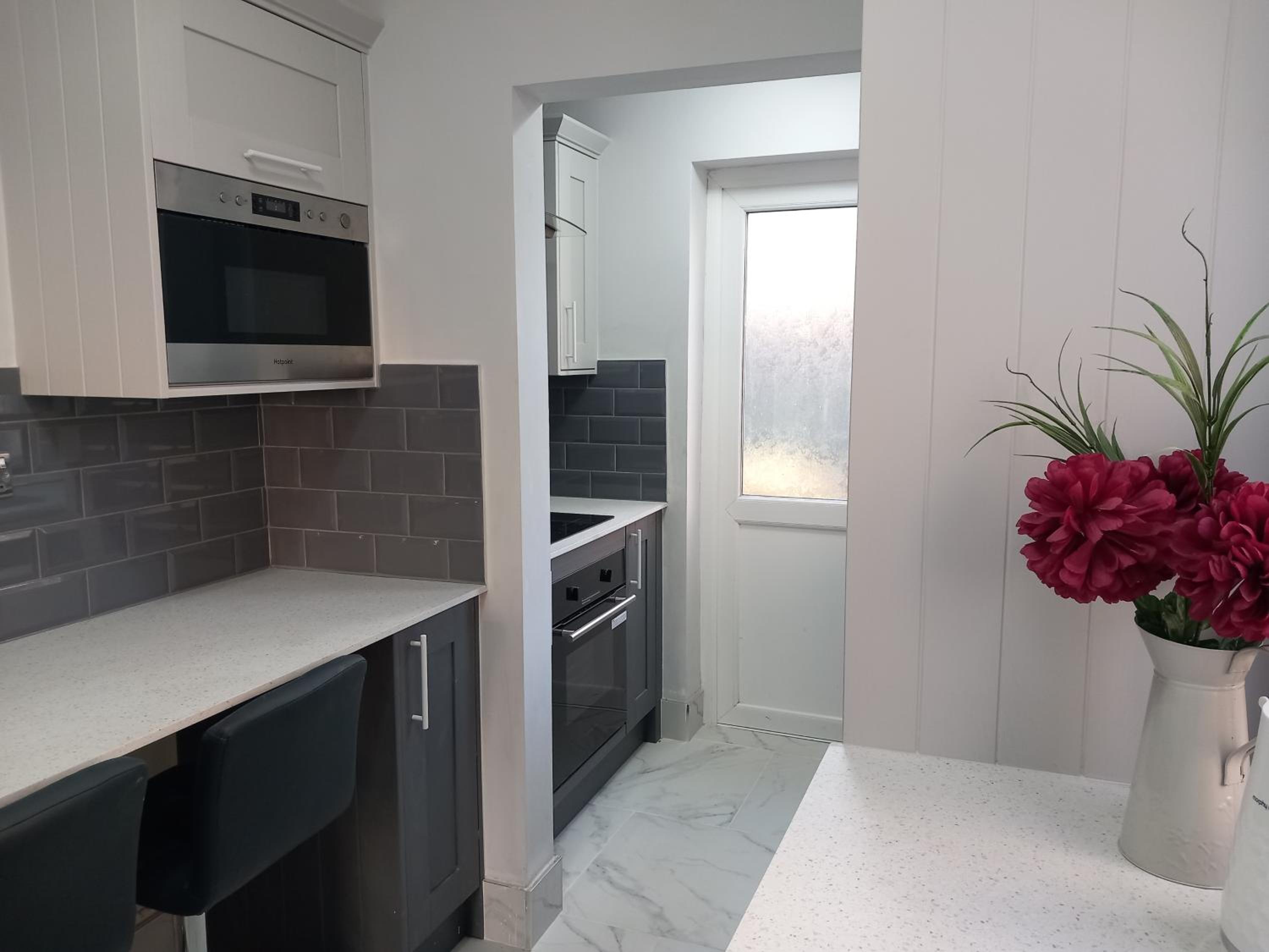 Surbiton Home with free parkings, Surbiton, Kingston upon Thames, Surrey, Greater London UK view 5