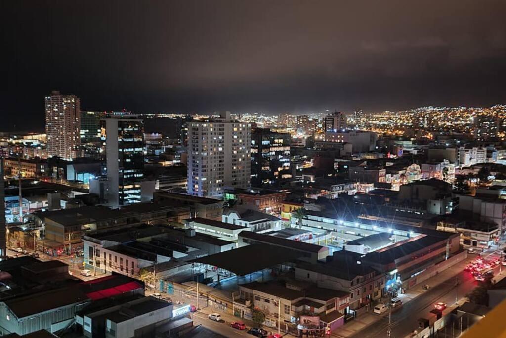 Hermoso depto a pasos de Av. Brasil.