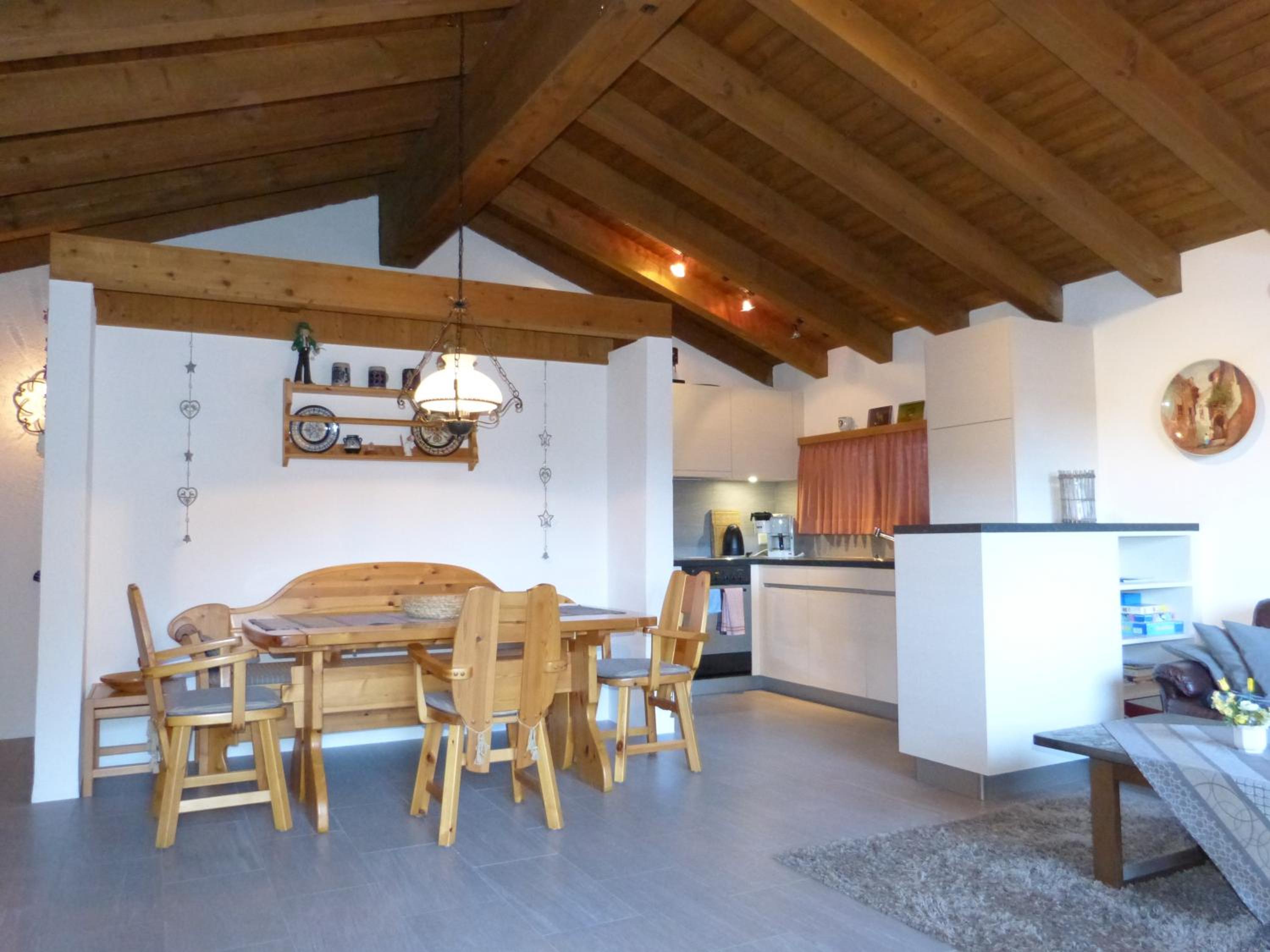 Ferienwohnung Laax mit Traumblick, großem Balkon und Terrasse view 3